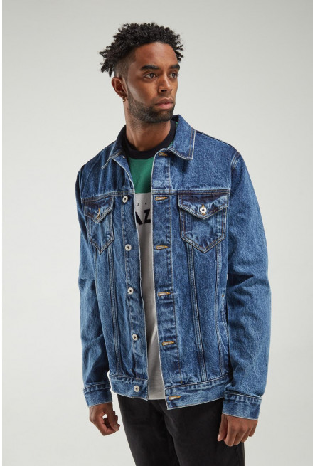 Chaqueta de jean con reservas