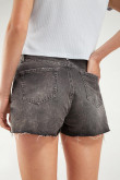Short denim tiro alto