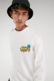 Buzo cuello redondo estampado.