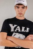 Camiseta, con estampado en frente y manga, de Yale