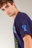 Camiseta, con estampado en frente y manga, de Yale