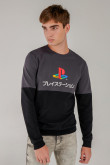 Buzo cuello redondo, estampado de Play Station.