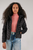Chaqueta acolchada cuello alto