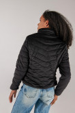 Chaqueta acolchada cuello alto