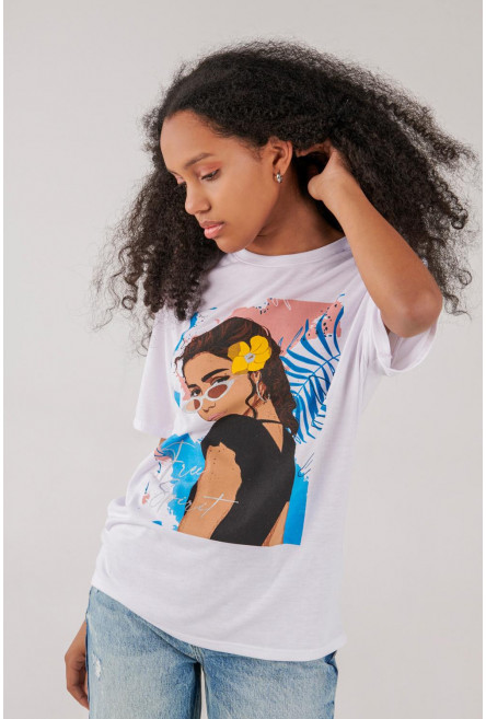 Camiseta, manga corta, con estampado en frente.