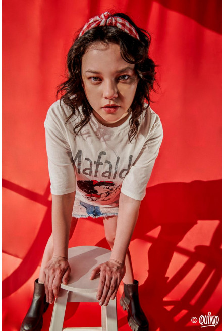 Camiseta, con estampado en frente de Mafalda