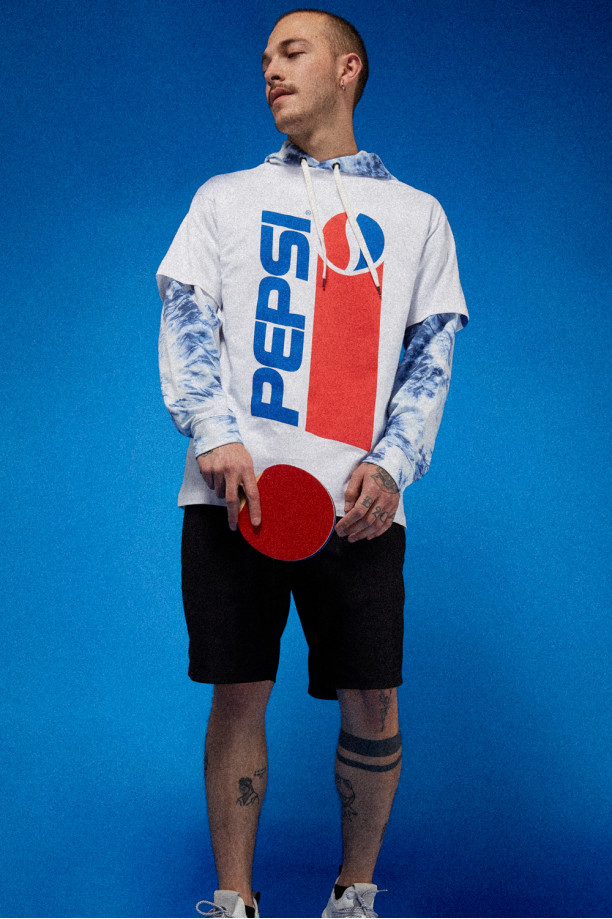 Camiseta manga corta, estampada de Pepsi en frente y espalda