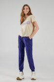Pantalon jogger, unicolor, con bolsillos en costado