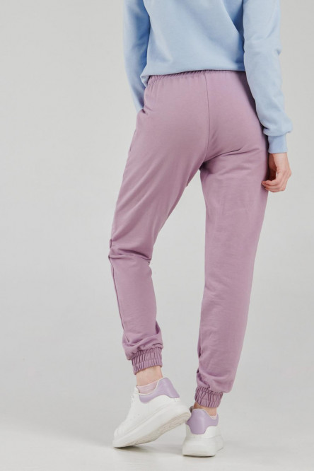 Pantalon jogger, unicolor, con bolsillos en costado