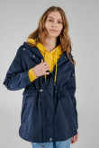 Chaqueta parka con capota