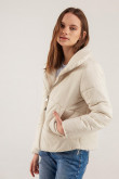 Chaqueta acolchada cuello alto