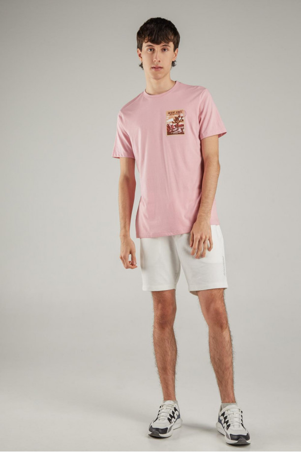Camiseta básica manga corta estampada.