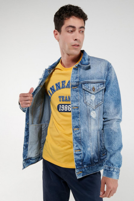Chaqueta jean con rotos