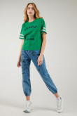 Camiseta, con frente y mangas estampadas de Snoopy.