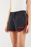 Short con bolsillos, con bordado en frente de Mafalda