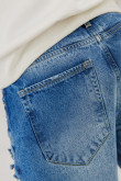 Bermuda slim con rotos