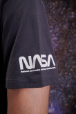 Camiseta manga corta estampada de NASA.