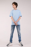 Camiseta básica para hombre manga corta, unicolor, con doble doblez en mangas y abertura lateral dispareja.
