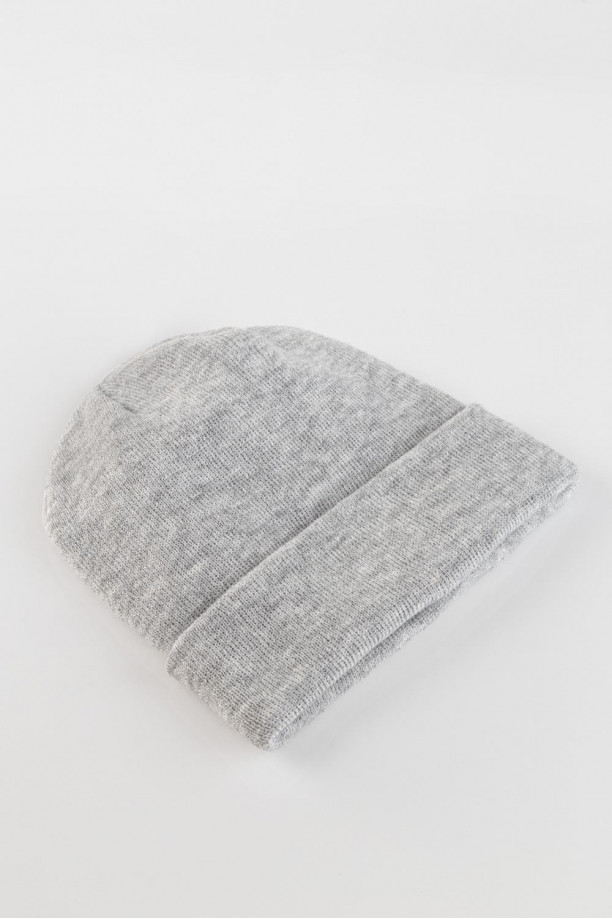 Gorro tejido unicolor