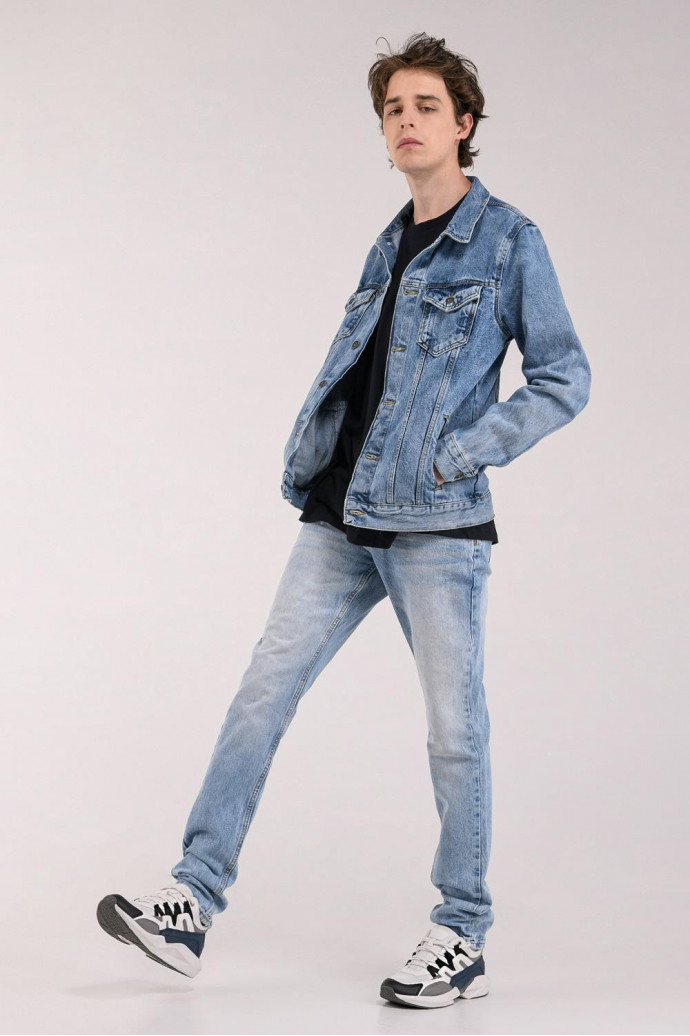 Chaqueta jean laser Johnny Bravo.