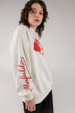 Buzo cuello redondo, con estampado en manga y frente de Mafalda