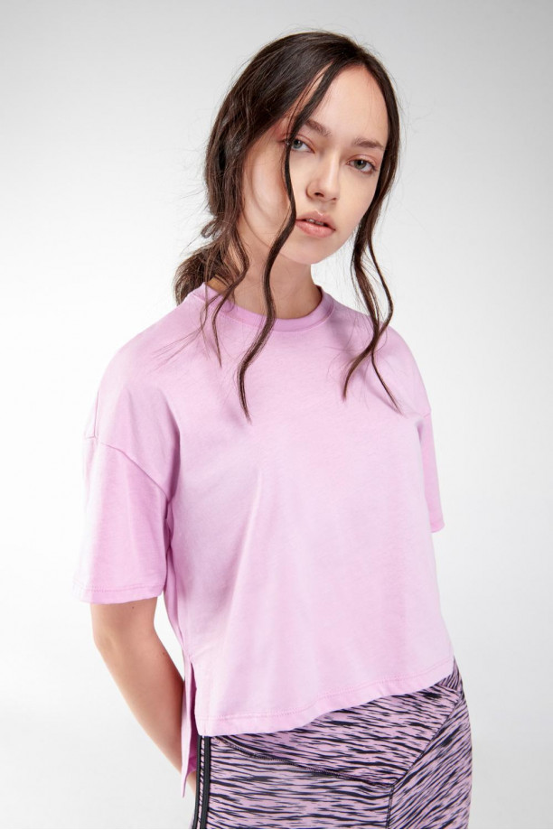 Camiseta, manga corta, cuello redondo, unicolor