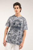 Camiseta estampada, cuello redondo, manga corta con estampado frente