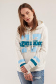 Buzo con capota estampado