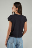 Camiseta manga corta estampada.