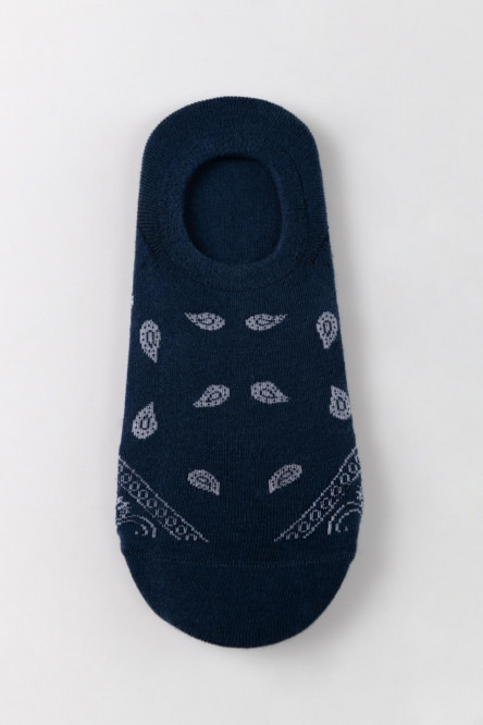 Medias cortas con diseño.