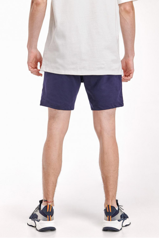 Bermuda, con estampado en frente, de Yale