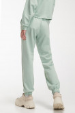 Pantalon jogger, unicolor, con bolsillos en costado