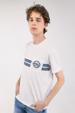 Camiseta manga corta con estampado.