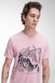 Camiseta básica manga corta estampada.