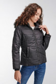 Chaqueta acolchada con capota