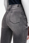 Jean Jegging tiro alto