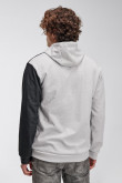 Buzo fit con capota, con estampado en frente.