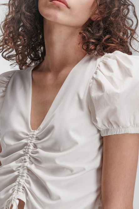 Blusa unicolor