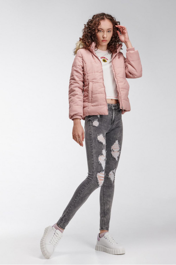 Chaqueta acolchada con capota