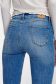 Jean Jegging tiro alto