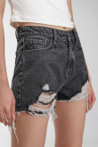 Short denim tiro alto.