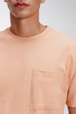Camiseta manga corta unicolor.
