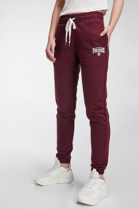 Pantalon jogger, unicolor, con bolsillos en costado