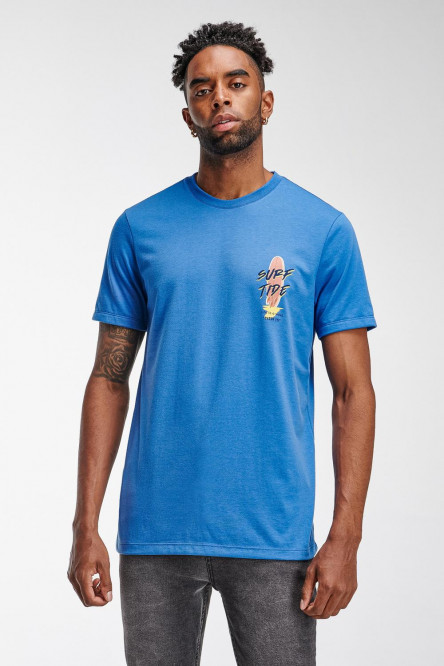 Camiseta básica manga corta estampada.
