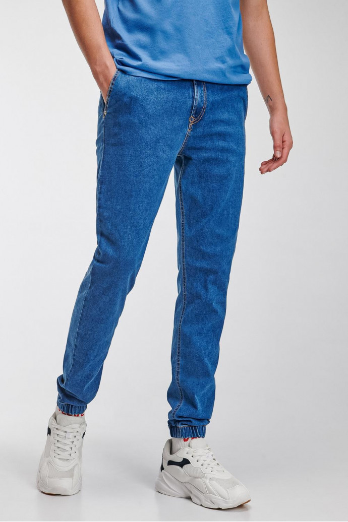 Jean Skinny con parches estampados