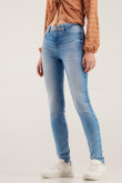 Jean Jegging tiro alto