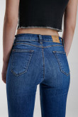 Jean Jegging tiro alto