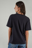 Camiseta básica manga corta estampada.