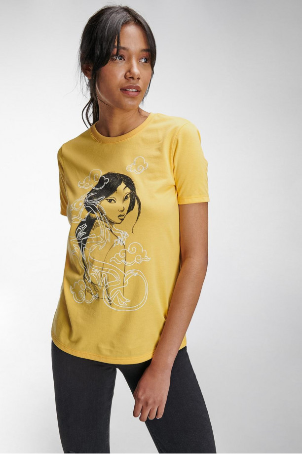 Camiseta, estampado de la princesa Mulan