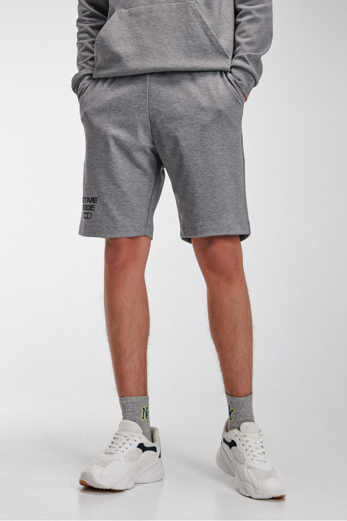 Bermuda loungewear con estampado en frente inferior